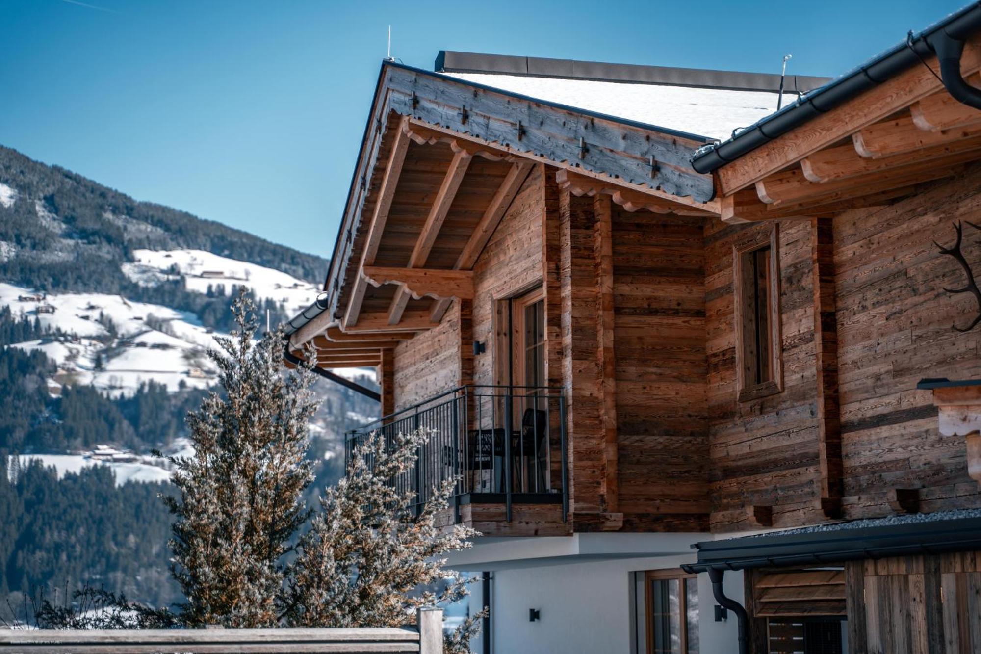 Chalet Wildruh Ried im Zillertal Luaran gambar