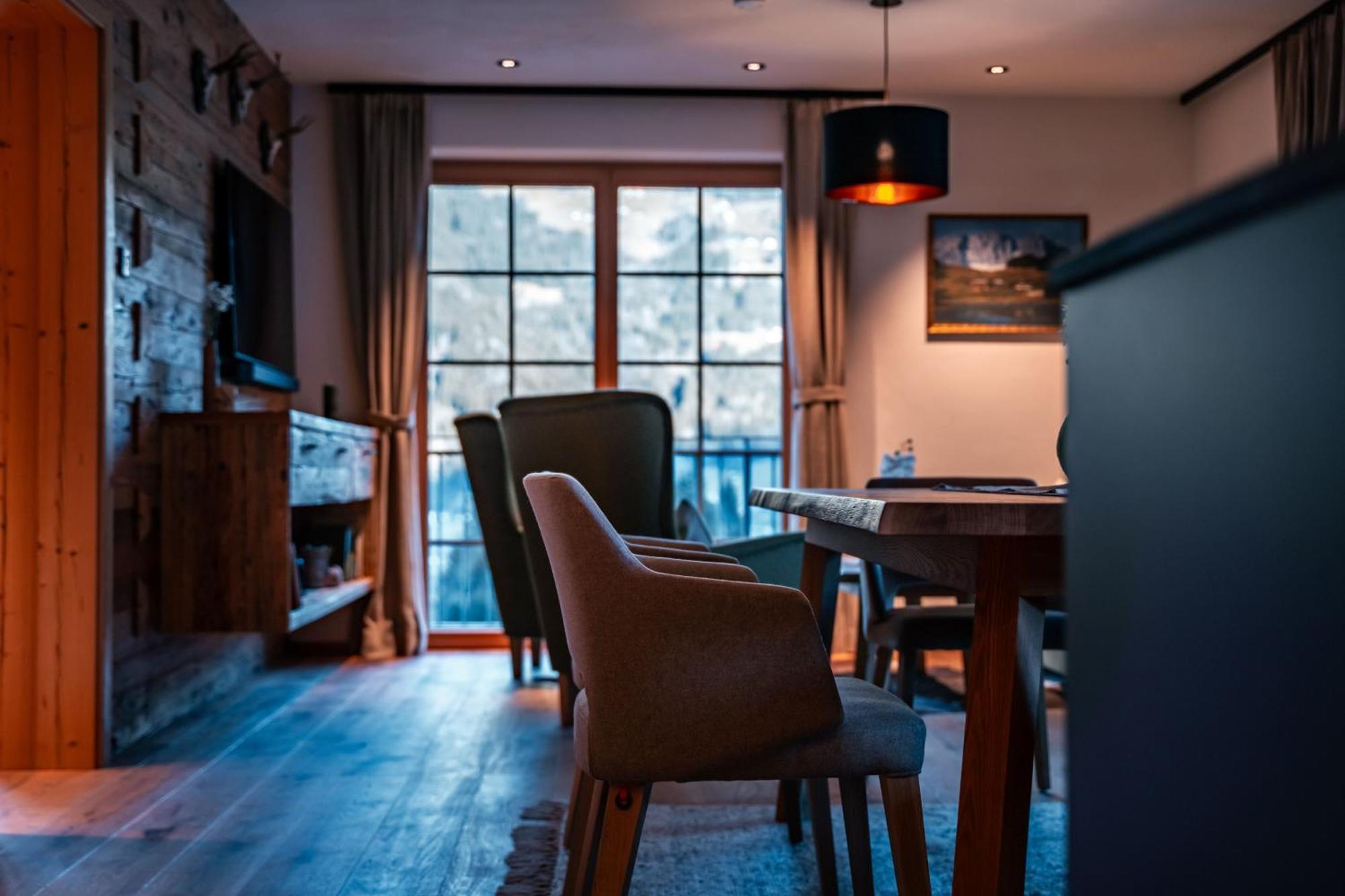 Chalet Wildruh Ried im Zillertal Luaran gambar