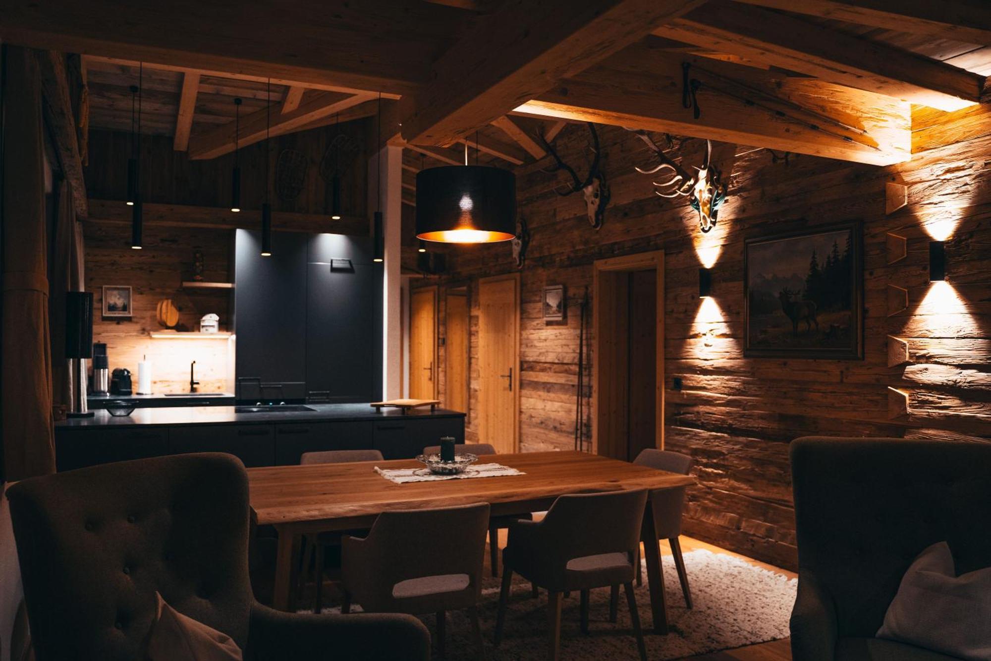 Chalet Wildruh Ried im Zillertal Luaran gambar